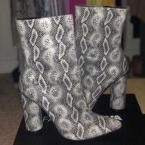 Fashion Nova Snake Print Booties